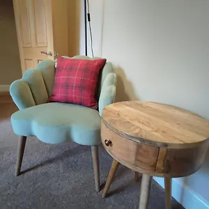https://central-edinburgh-private-garden-with-parking.edinburghhotelsuk.org